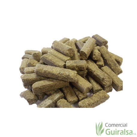 Pienso ovejas Taco Extra marca Agroveco en forma de taco - Guiralsa