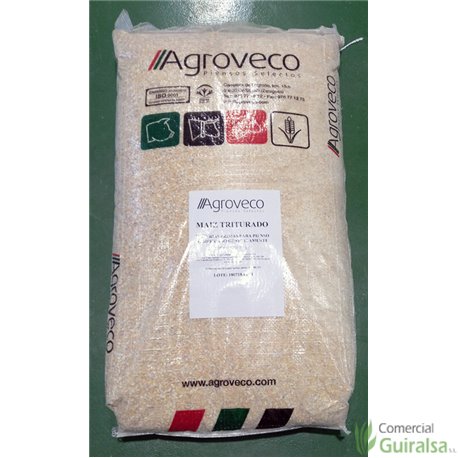 Maíz troceado limpio materia prima