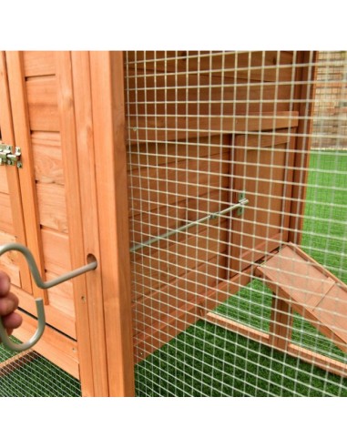 apertura puerta gallinas gallinero caseta de madera  Lyon