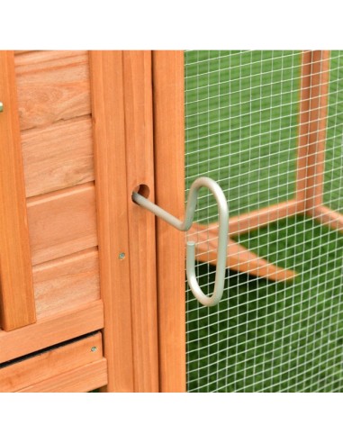 detalle llave Gallinero caseta de madera para gallinas Lyon