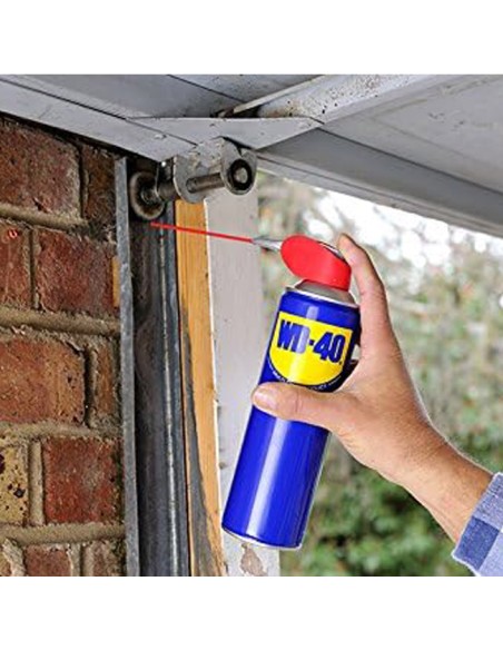 WD-40 Spray Multiusos 200ml para lubricar la puerta del garaje
