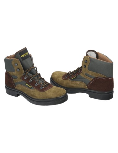 botas de trekking para montaña wolfpack con cordones