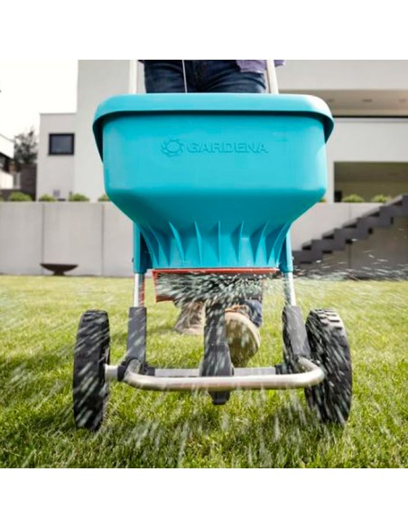 detalle carro Esparcidor XL de Gardena